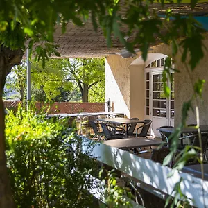 Lou Caleou Hotel